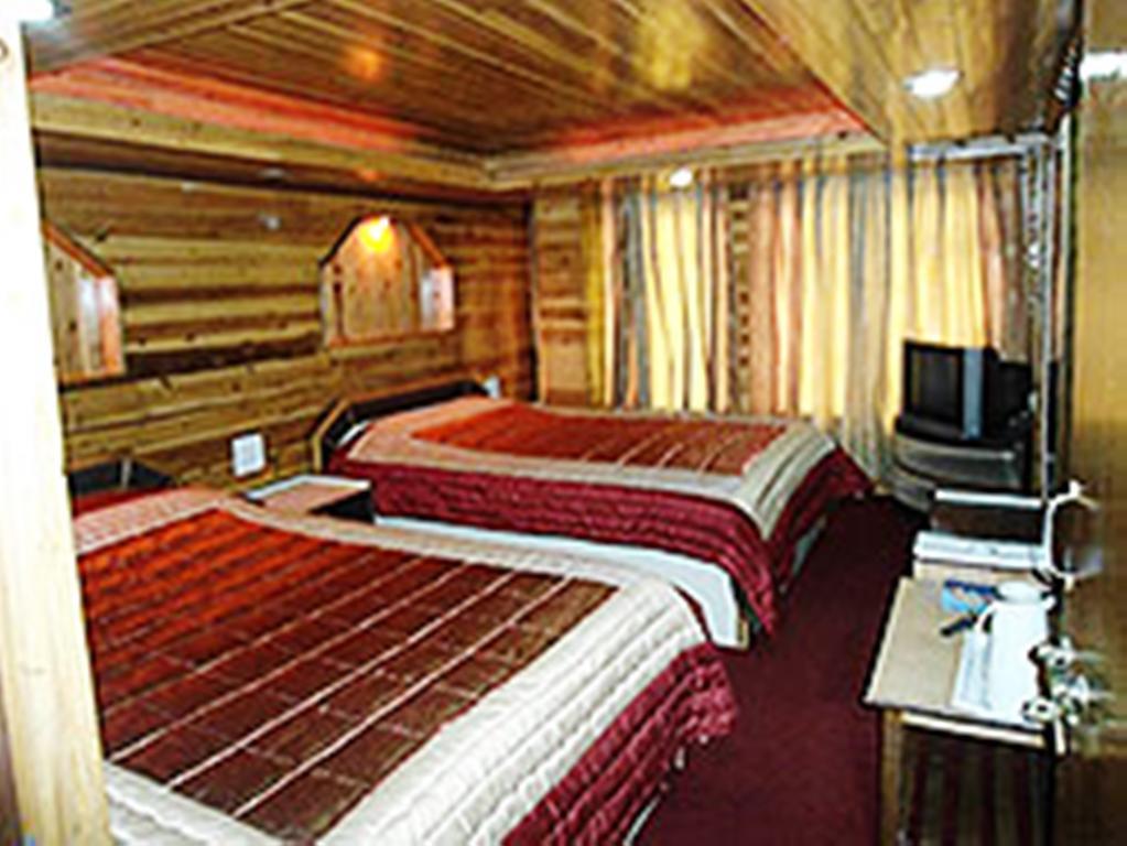 Broadway Hotel Darjeeling  Ngoại thất bức ảnh